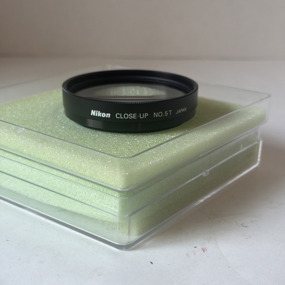 Nikon No. 5T 62mm Close Up Attachment Chromatic Lens Threaded Japan